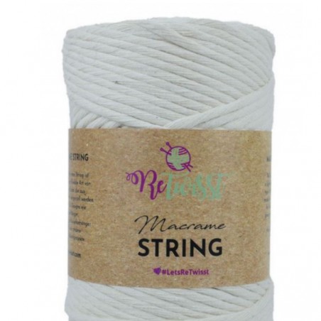 James C. Brett ReTwist Macrame String 3mm 04 Ecru